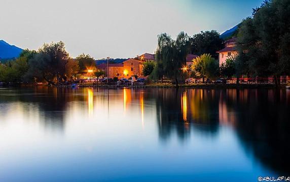 Casa Rosamari - Su Lago Di Posta Fibreno, Appartamento Con Camino Kültér fotó